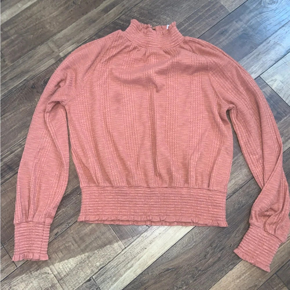 Free people mock neck ribbed small $88 boho spring casual
Revolve knit designer - Picture 3 of 6